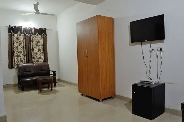 Family Tek Büyük veya İki Ayrı Yataklı Oda, 2 Çift Kişilik Yatak, Bahçe Manzaralı