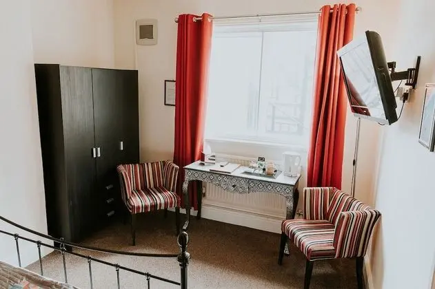 Tek Büyük Yataklı Oda, Özel Banyo (Separate Bathroom)