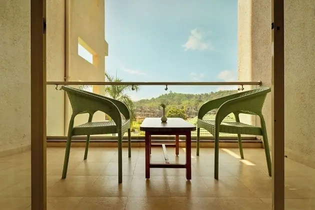 Comfort Oda, 1 Çift Kişilik Yatak, Balkon, Bahçe Manzaralı