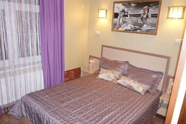 Standard Tek Büyük Yataklı Oda