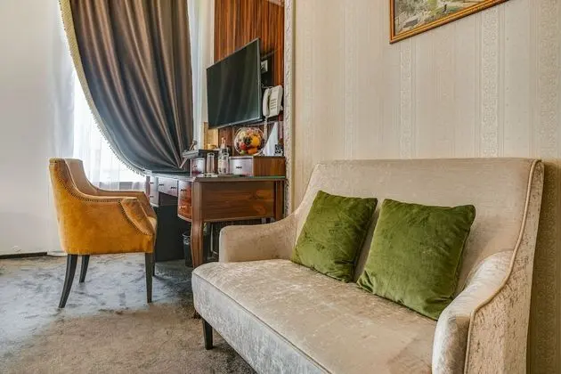 Deluxe Stüdyo