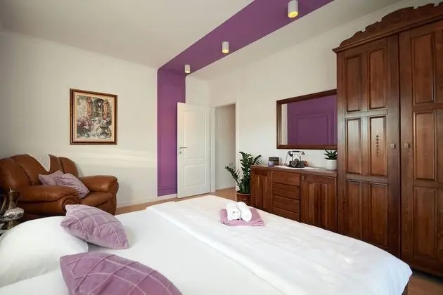 Deluxe Villa, Birden Çok Yatak Odası