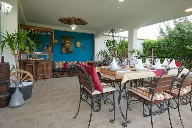 Deluxe Villa, Birden Çok Yatak Odası