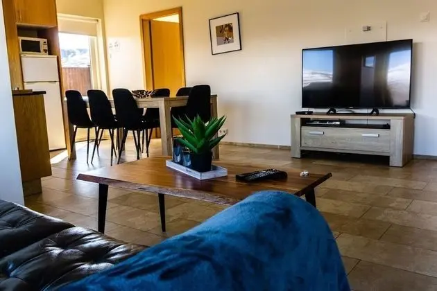 Ev, 3 Yatak Odası, Sıcak Su Havuzu