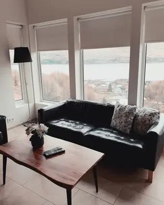 Ev, 3 Yatak Odası, Sıcak Su Havuzu