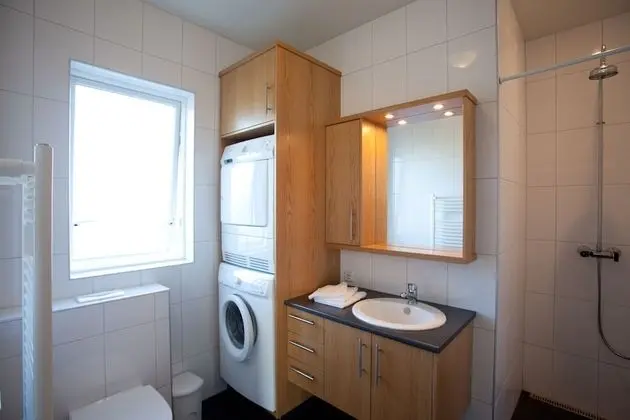 Ev, 3 Yatak Odası, Sıcak Su Havuzu