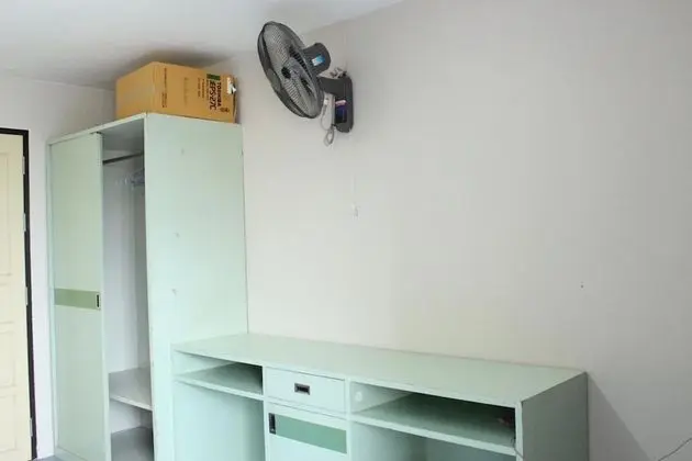 Standard Fan Room