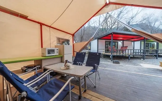 Oda (Emotional Glamping)