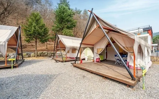 Oda (Emotional Glamping)