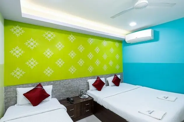 Deluxe Üç Kişilik Oda