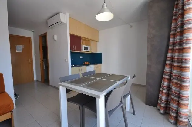 Dört Kişilik Oda