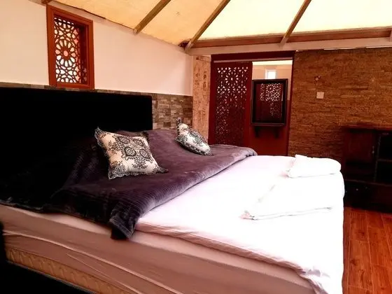 Tek Büyük veya İki Ayrı Yataklı Oda, Sigara İçilmez