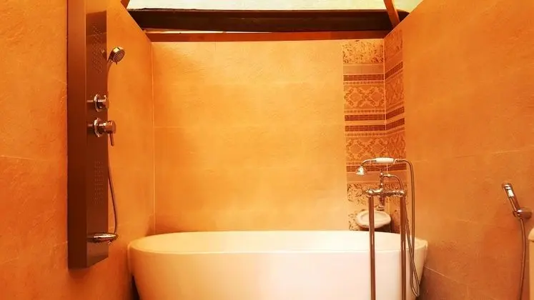 Tek Büyük veya İki Ayrı Yataklı Oda, Sigara İçilmez