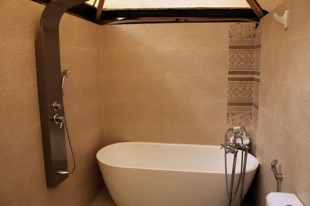 Tek Büyük veya İki Ayrı Yataklı Oda, Sigara İçilmez