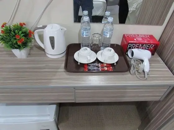 Üç Kişilik Oda