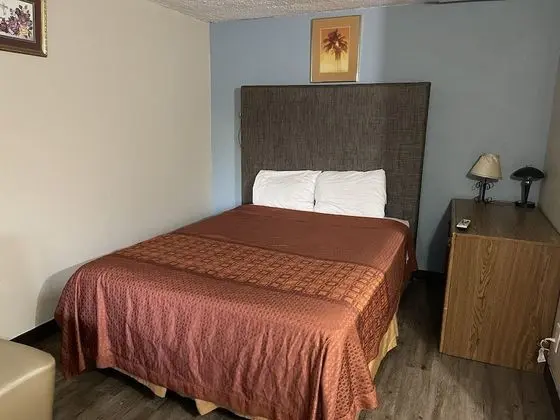 Standard Oda, 1 Büyük (Queen) Boy Yatak