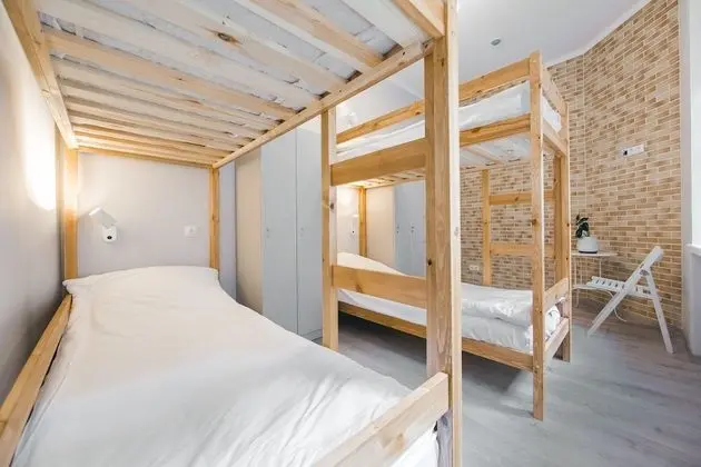 Ortak Ranzalı Oda, Sadece kadınlar için (4 beds)