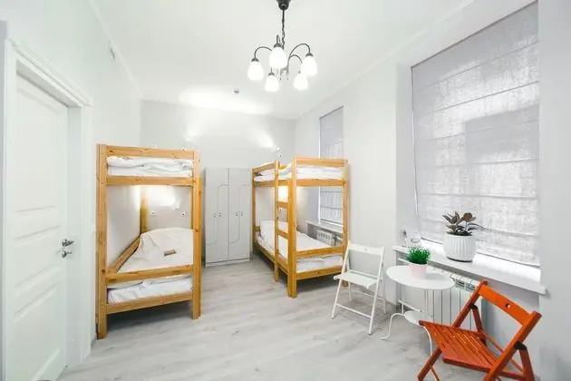 Ortak Ranzalı Oda, Sadece kadınlar için (4 beds)