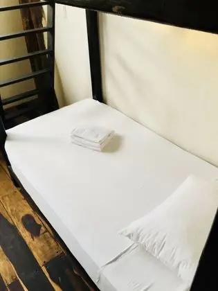 Family Üç Kişilik Oda, Birden Çok Yatak, Özel Banyo, Kısmi Deniz Manzarası