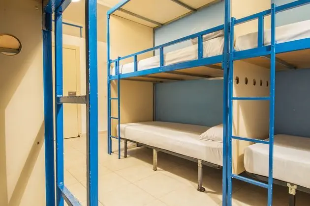 Yatakhanede Yatak Capacity 8