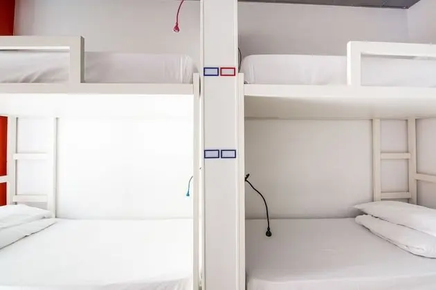Ortak Ranzalı Oda, 1 Tek Kişilik Yatak, Ortak Banyo (in a 6-bed dormitory)