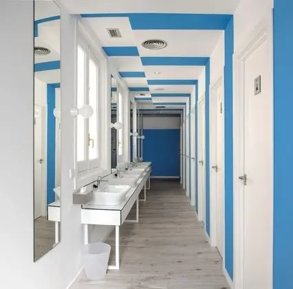 Ortak Ranzalı Oda, 1 Tek Kişilik Yatak, Ortak Banyo (in a 6-bed dormitory)