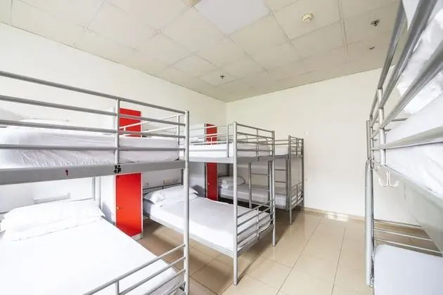 Ortak Ranzalı Oda, Karma Ranzalı Oda (1 Bed in a 10-Bed Dormitory Room)