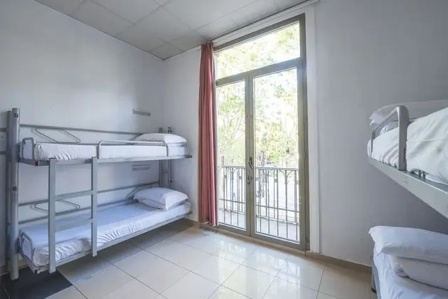 Ortak Ranzalı Oda, Karma Ranzalı Oda (1 Bed in a 8-Bed Dormitory Room)