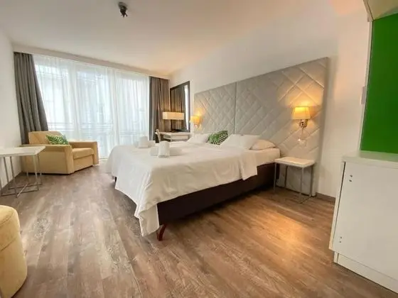Double Room Ensuite with Terrace