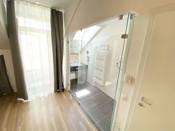 Double Room Ensuite with Terrace