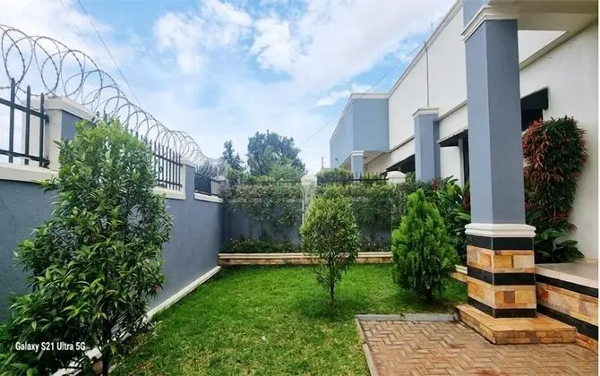 Standard Tek Kişilik Oda, Bahçe Manzaralı