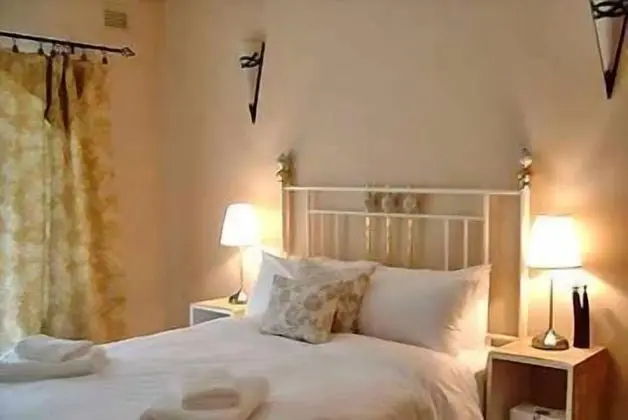Standard Oda, 1 Çift Kişilik Yatak (Rose)