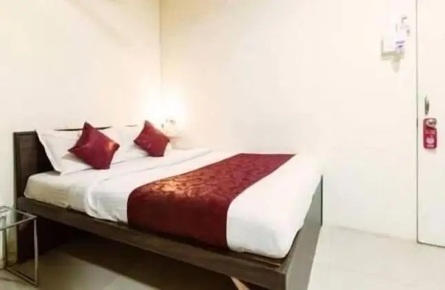 Deluxe Tek Büyük Yataklı Oda, 1 Yatak Odası, Sigara İçilebilir