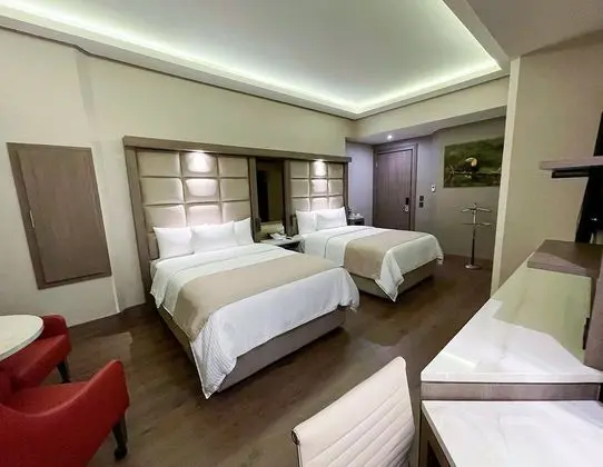 Deluxe Tek Büyük Yataklı Oda