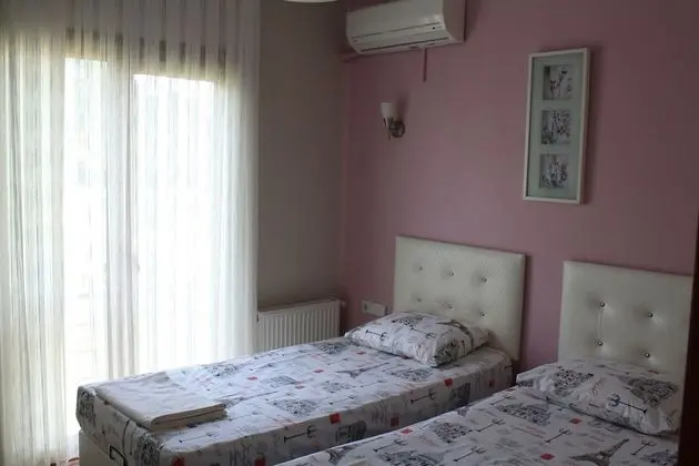 Basic İki Ayrı Yataklı Oda