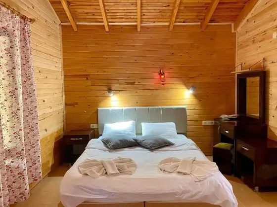 Triple, Bahçe Manzaralı, Mutfaklı