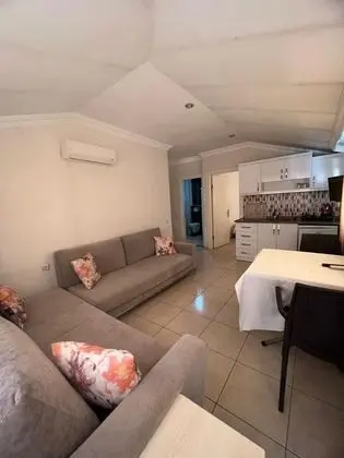Apart Oda, Şehir veya Dağ Manzaralı, Balkonlu