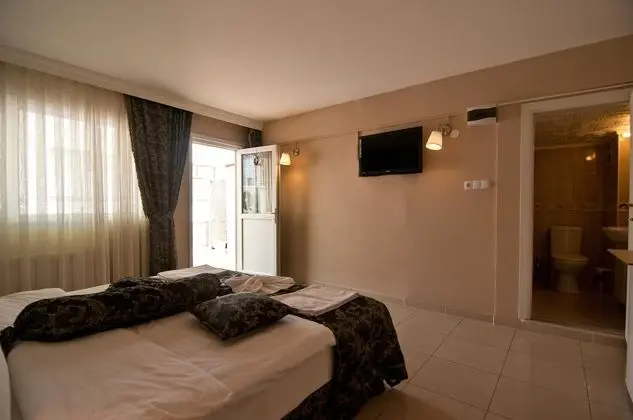 (A) Triple Room (3rd Floor)