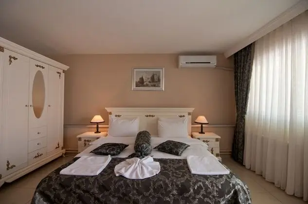 (A) Triple Room (3rd Floor)