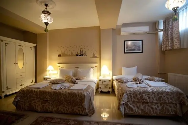 (B) Economy Family Room (Basement)