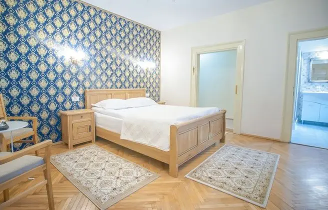 Superior Tek Büyük Yataklı Oda