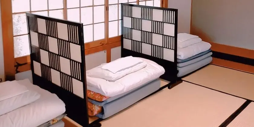 Basic Üç Kişilik Oda