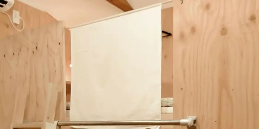 Ortak Ranzalı Oda, Sadece kadınlar için