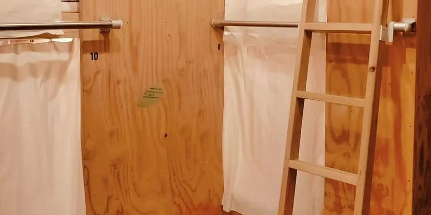 Ortak Ranzalı Oda, Sadece kadınlar için