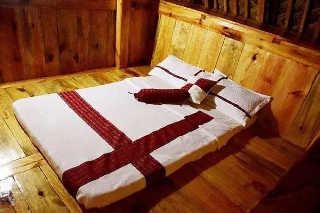 Oda (Traditional Hut 5)