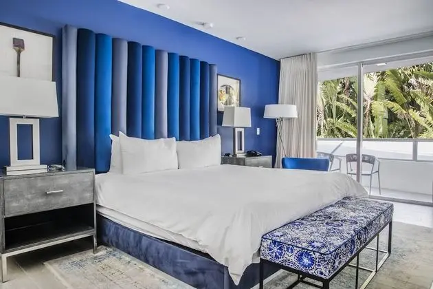 Deluxe Oda, 1 En Büyük (King) Boy Yatak, Balkon, Bahçe Manzaralı (West)