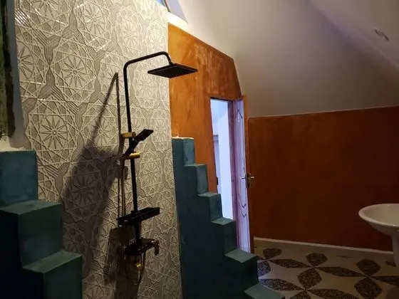 Standard Tek Büyük Yataklı Oda, Balkon (7)