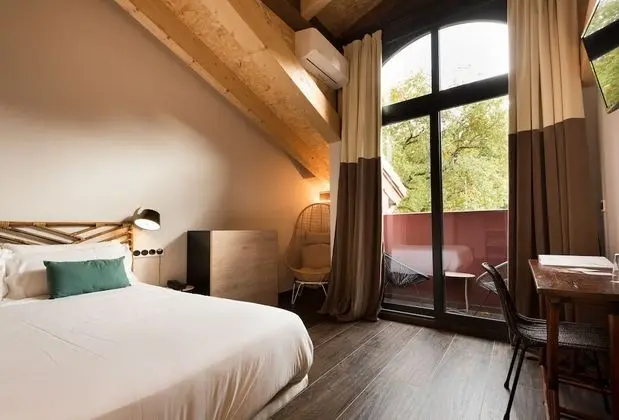 Tek Büyük Yataklı Oda, Teras