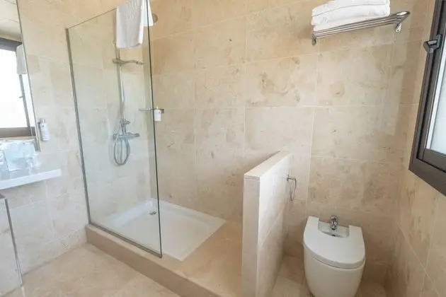 Standard Üç Kişilik Oda, Balkon