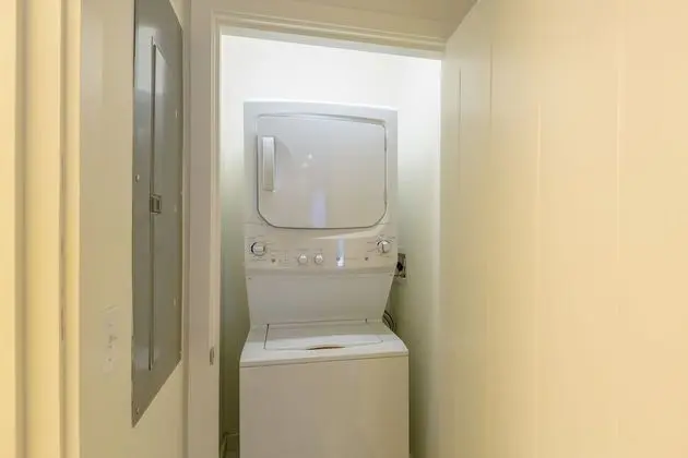 Apart Daire, Birden Çok Yatak, Sigara İçilmez, Avlu Manzaralı